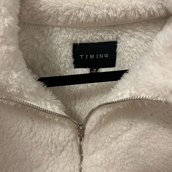 Women’s White Fuzzy Zip Up - Picture 2 of 3